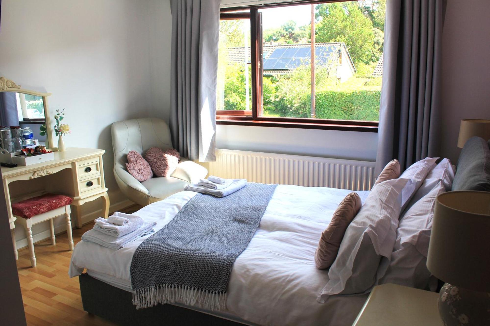 Cairnview Bed And Breakfast Ларн Экстерьер фото